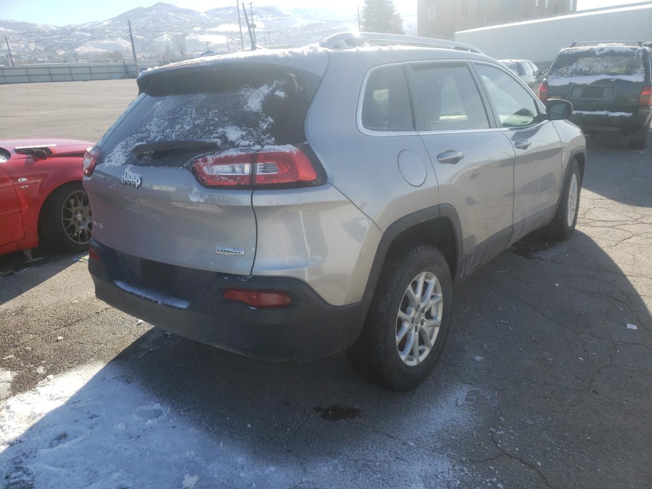 Photo 4 from auction – 2017 JEEP CHEROKEE L with VIN 1C4PJMCB4HD221301
