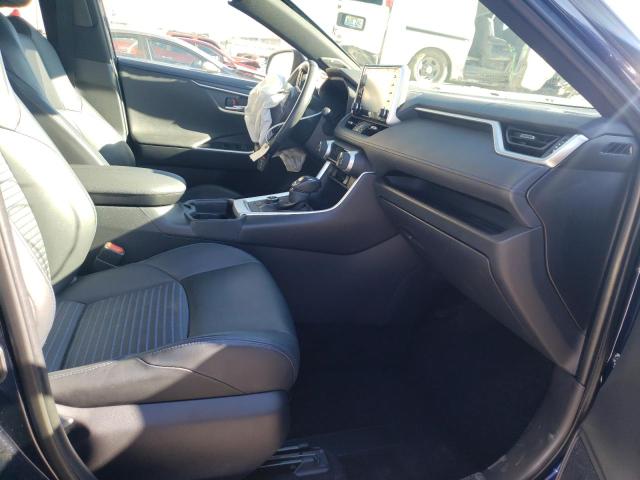 Photo 5 from auction – 2020 TOYOTA RAV4 XSE with VIN JTMEWRFV0LD531014