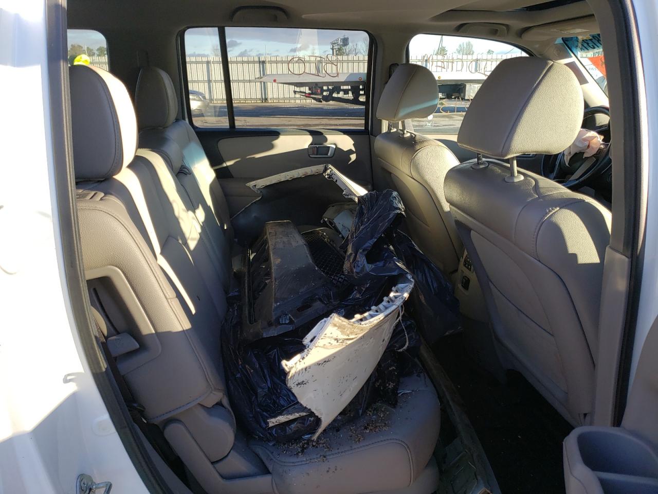 Photo 6 from auction – 2012 HONDA PILOT EXL with VIN 5FNYF4H55CB084038