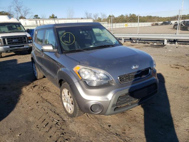 KIA SOUL + 2013 with VIN KNDJT2A62D7497611 - Photo from auction