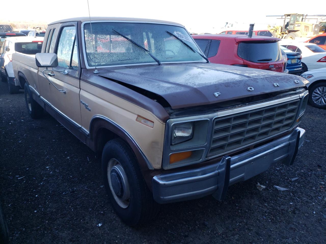 FORD F-250 1981 with VIN 1FTHX25Z0BKA17955 - Photo from auction