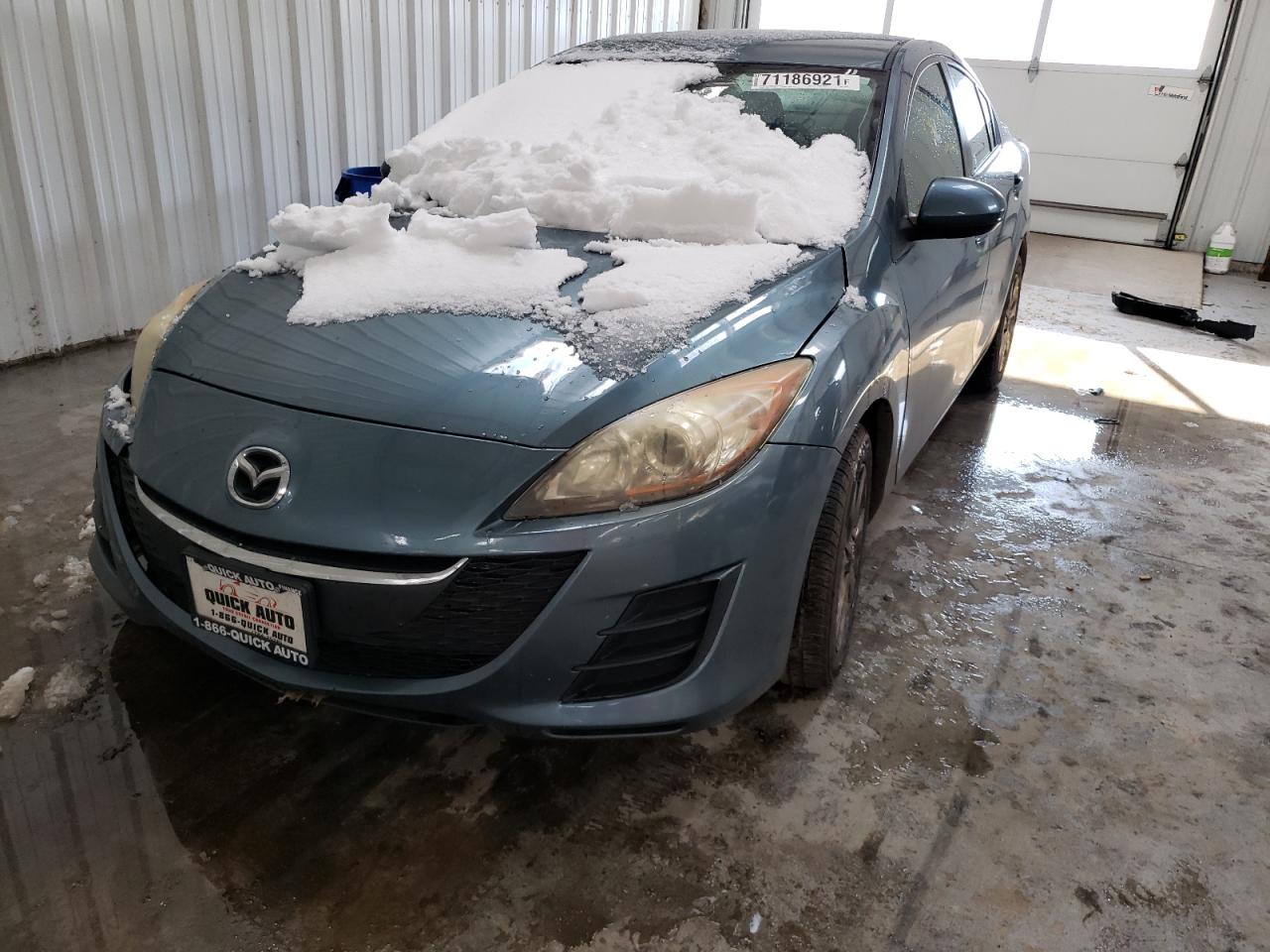 Photo 2 from auction – 2010 MAZDA 3 I with VIN JM1BL1SG6A1156801