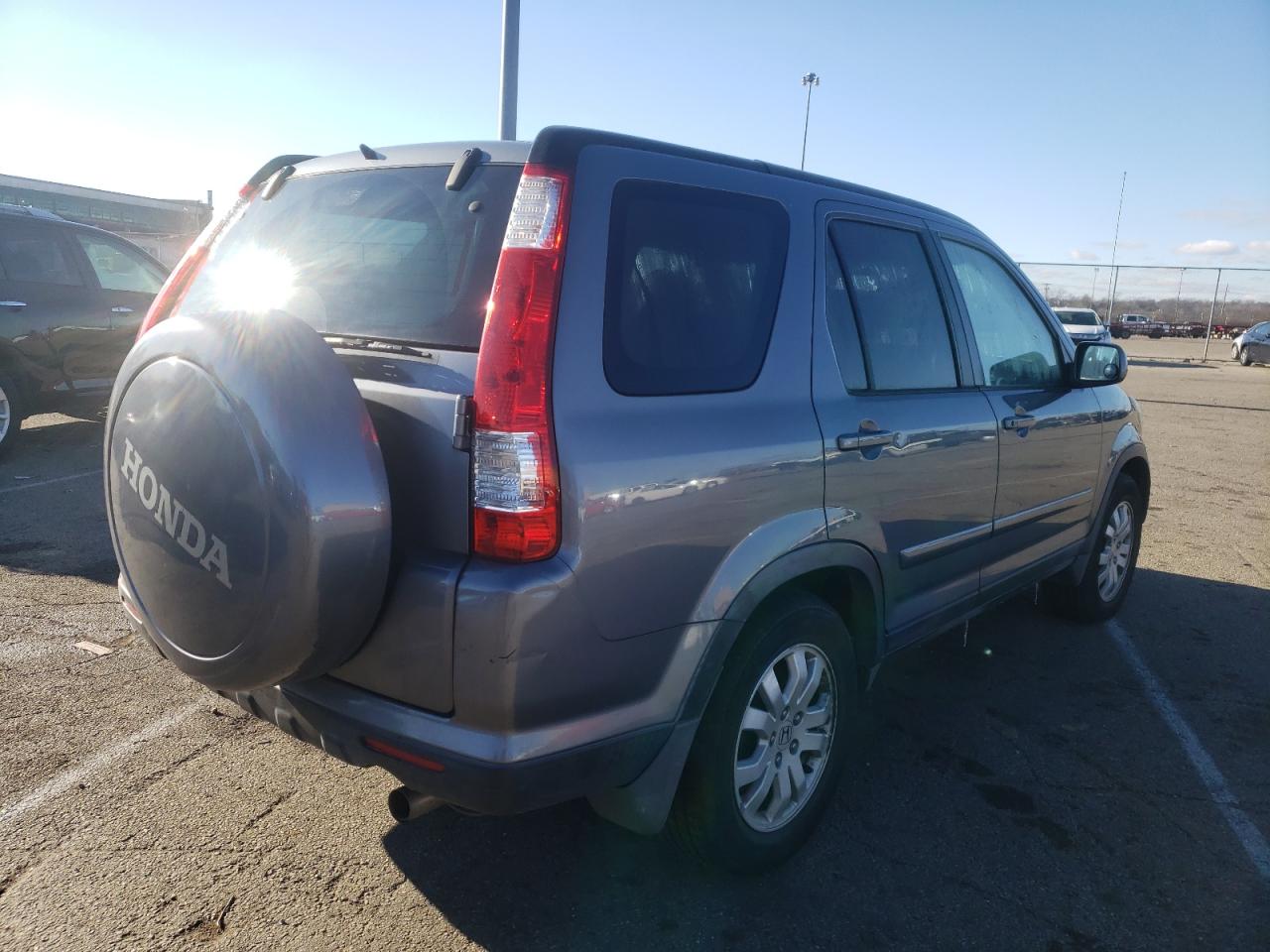 Photo 4 from auction – 2006 HONDA CR-V SE with VIN JHLRD78956C056890