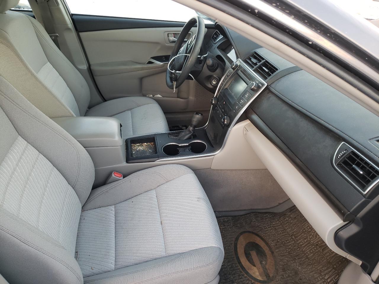 Photo 5 from auction – 2016 TOYOTA CAMRY LE with VIN 4T4BF1FK5GR583255
