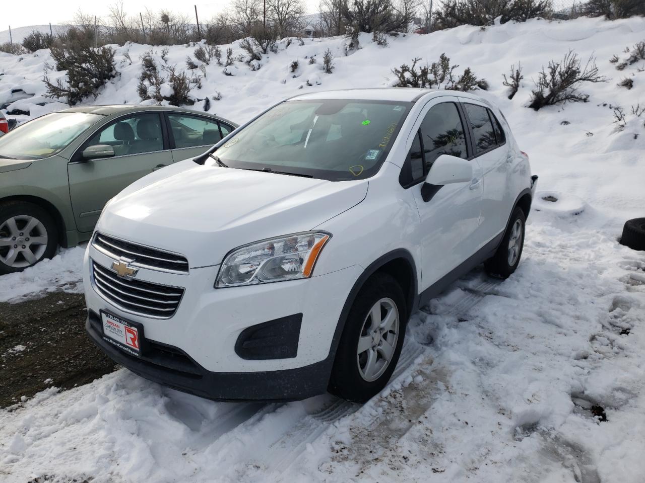 Photo 2 from auction – 2016 CHEVROLET TRAX LS with VIN 3GNCJNSB7GL241340
