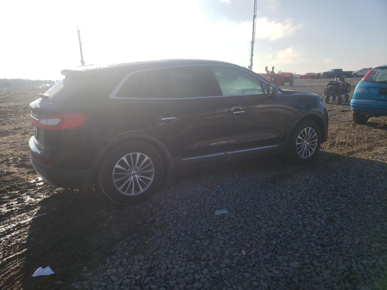Photo 4 from auction – 2016 LINCOLN MKX SELECT with VIN 2LMTJ6KR2GBL59836
