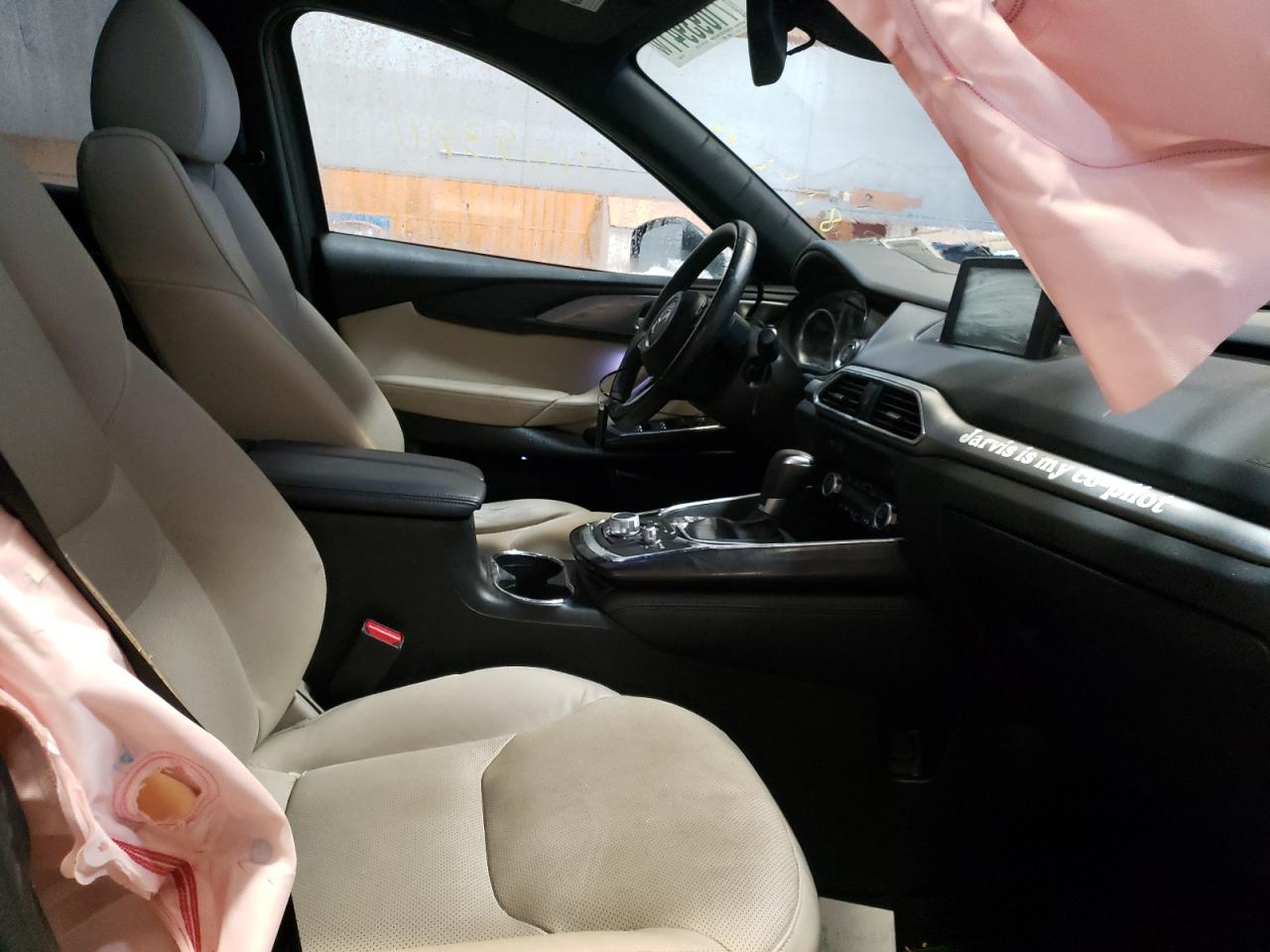 Photo 5 from auction – 2017 MAZDA CX-9 GRAND with VIN JM3TCBDYXH0140852