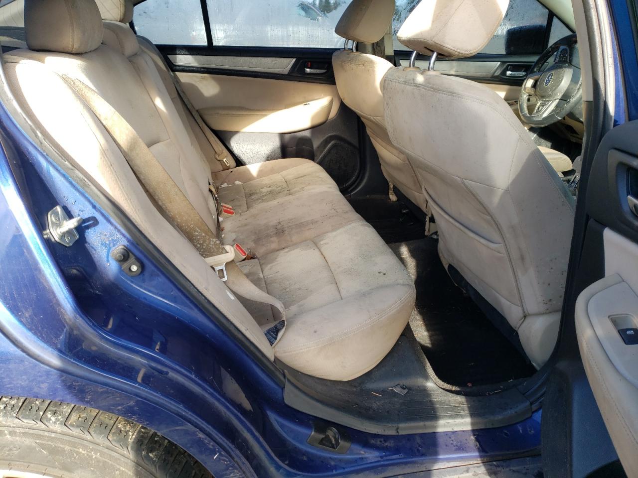 Photo 6 from auction – 2015 SUBARU LEGACY 2.5 with VIN 4S3BNAD6XF3006619