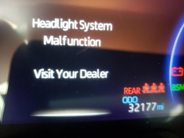 Photo 8 from auction – 2020 TOYOTA RAV4 XSE with VIN JTMEWRFV0LD531014
