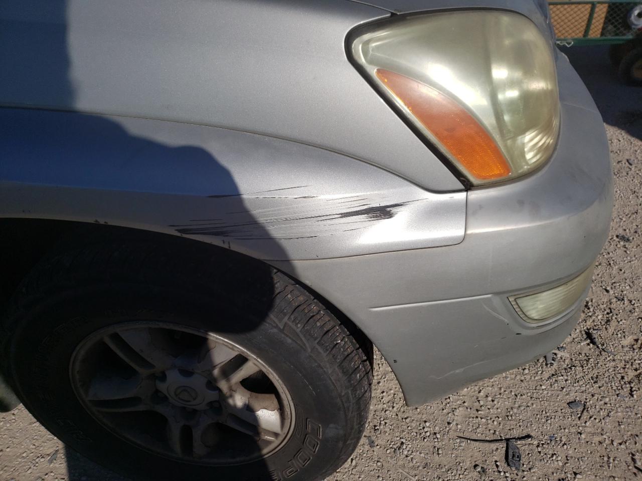 Photo 9 from auction – 2003 LEXUS GX 470 with VIN JTJBT20X330005817