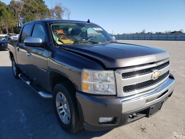 CHEVROLET SILVERADO 2011 with VIN 3GCPKSE31BG270618 - Photo from auction