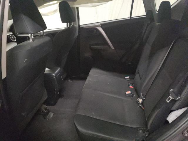 Photo 6 from auction – 2018 TOYOTA RAV4 LE with VIN JTMBFREV1JJ210635
