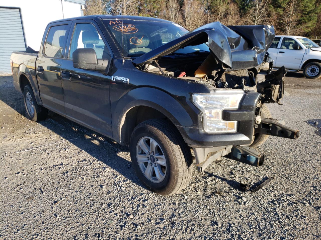 FORD F150 SUPER 2017 with VIN 1FTEW1CF2HFA35142 - Photo from auction