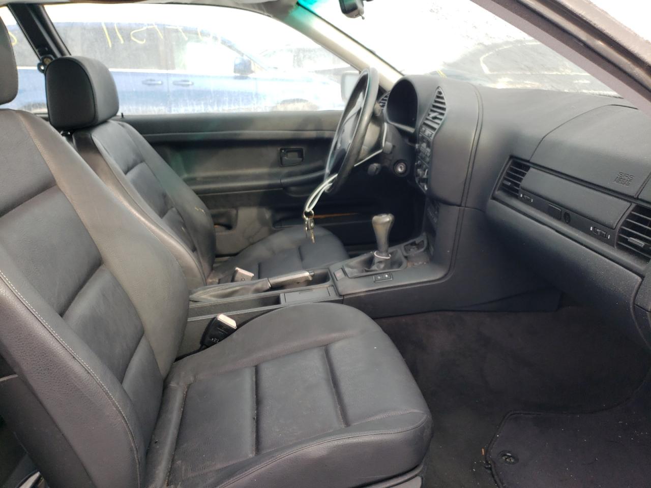 Photo 5 from auction – 1994 BMW 318 IS with VIN WBABE5322RJA08869