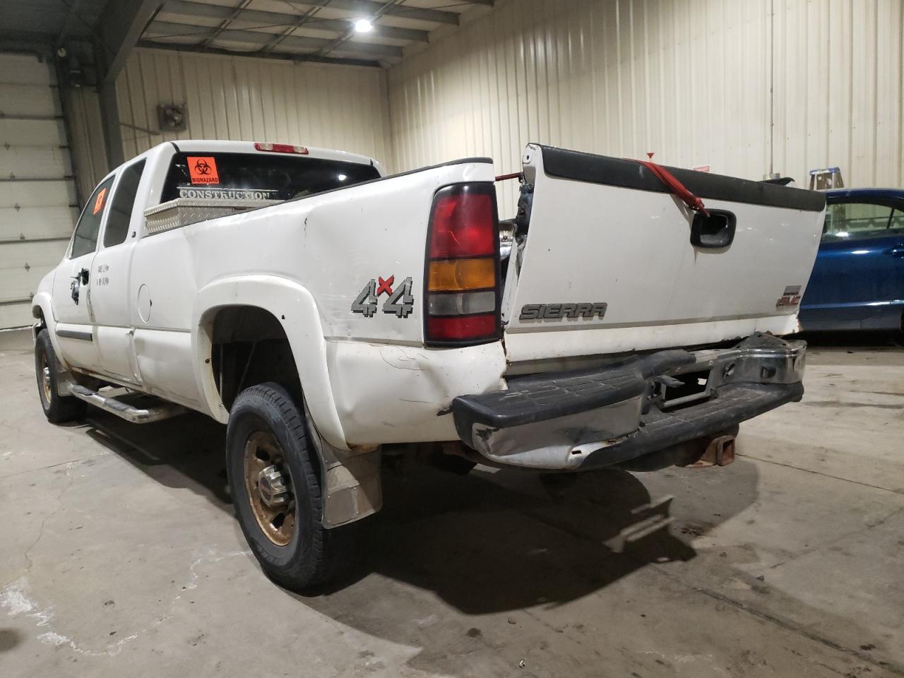 Photo 3 from auction – 2006 GMC NEW SIERRA with VIN 1GTHK39D26E285381