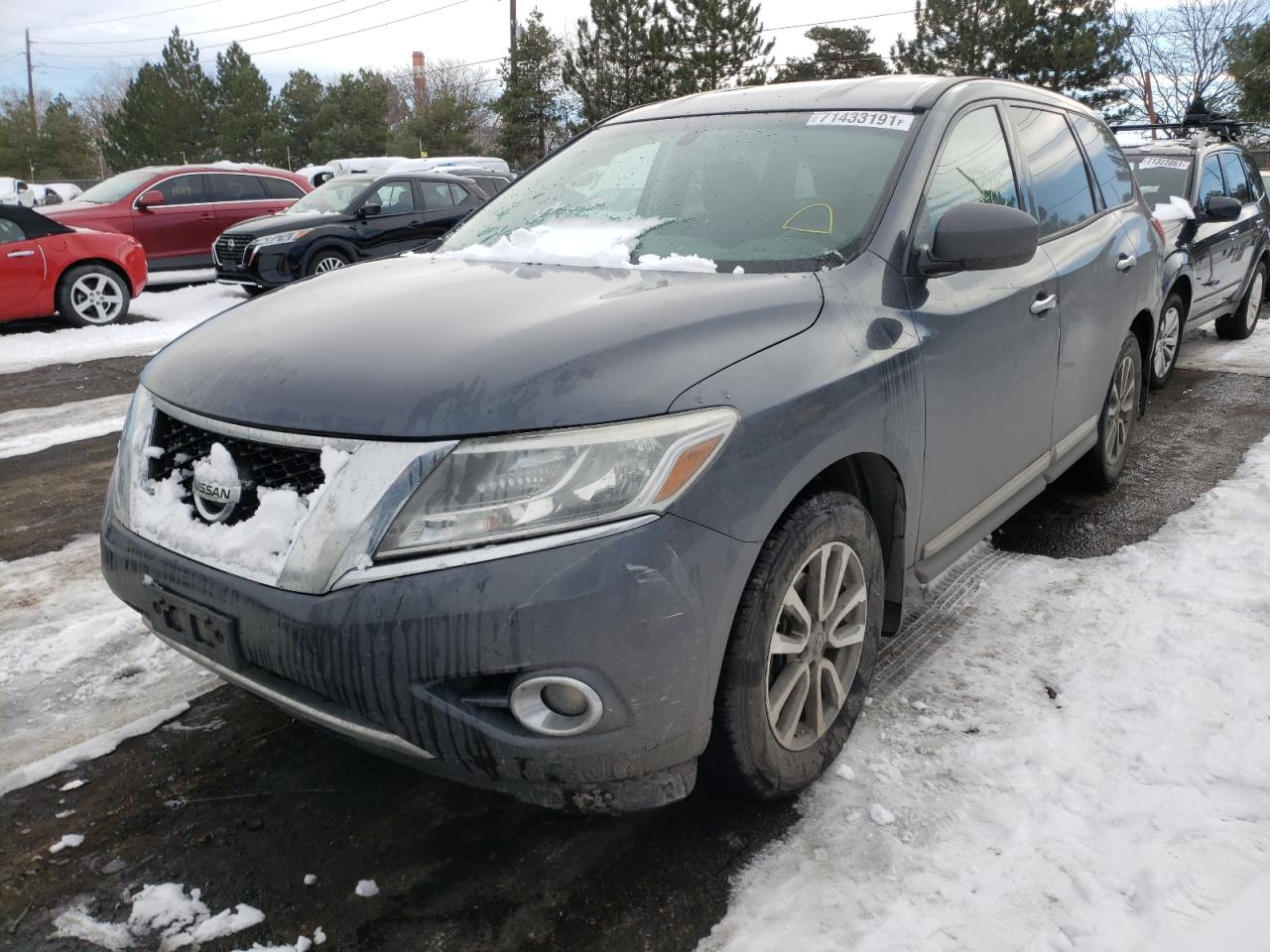 Photo 2 from auction – 2014 NISSAN PATHFINDER with VIN 5N1AR2MM7EC688521