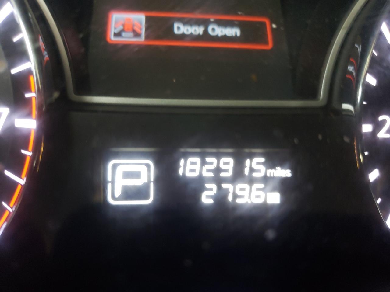 Photo 8 from auction – 2014 NISSAN PATHFINDER with VIN 5N1AR2MM7EC688521
