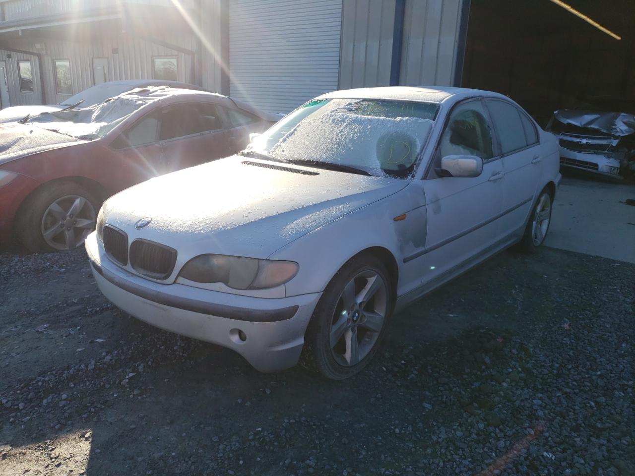 Photo 2 from auction – 2004 BMW 325 I with VIN WBAEV33414KL63017