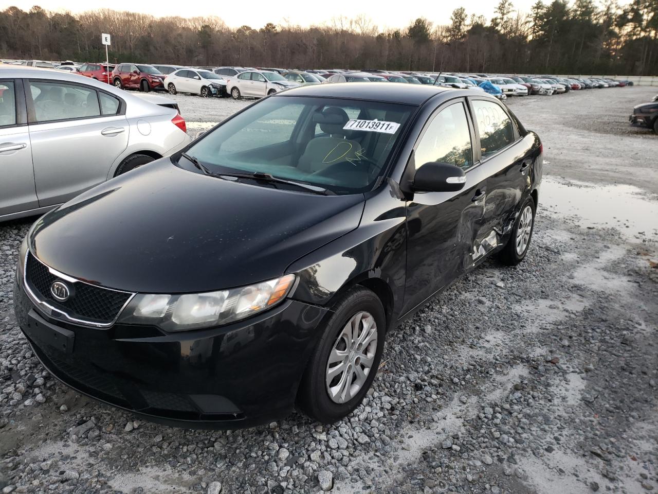 Photo 2 from auction – 2011 KIA FORTE with VIN KNAFU4A24A5061889