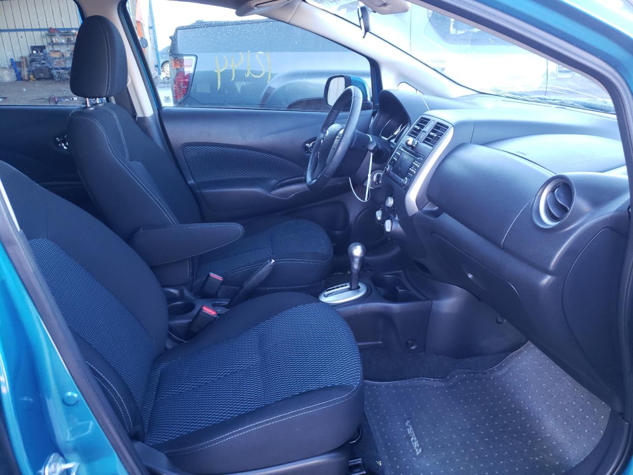 Photo 5 from auction – 2014 NISSAN VERSA NOTE with VIN 3N1CE2CP0EL400172
