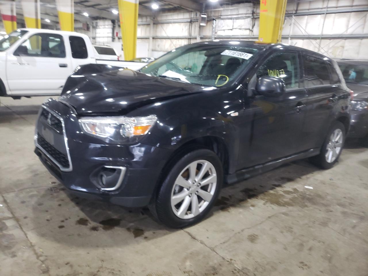 Photo 2 from auction – 2015 MITSUBISHI OUTLANDER with VIN 4A4AP3AW9FE044863