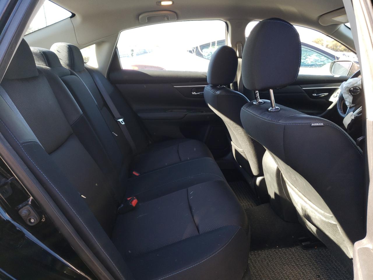 Photo 6 from auction – 2016 NISSAN ALTIMA 3.5 with VIN 1N4BL3AP0GC158544