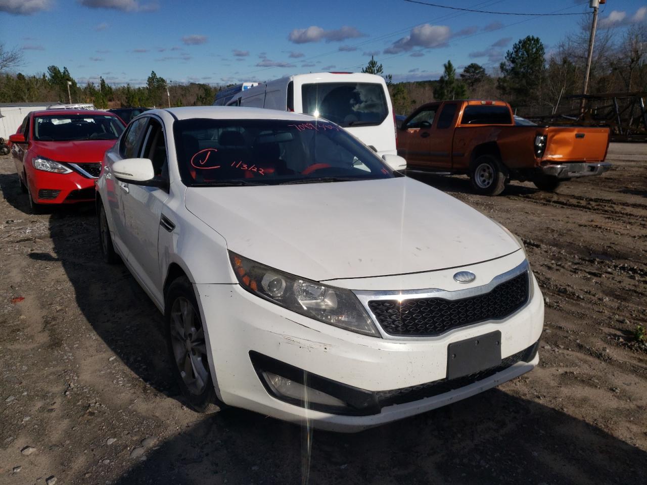 KIA OPTIMA LX 2013 with VIN 5XXGM4A70DG183975 - Photo from auction