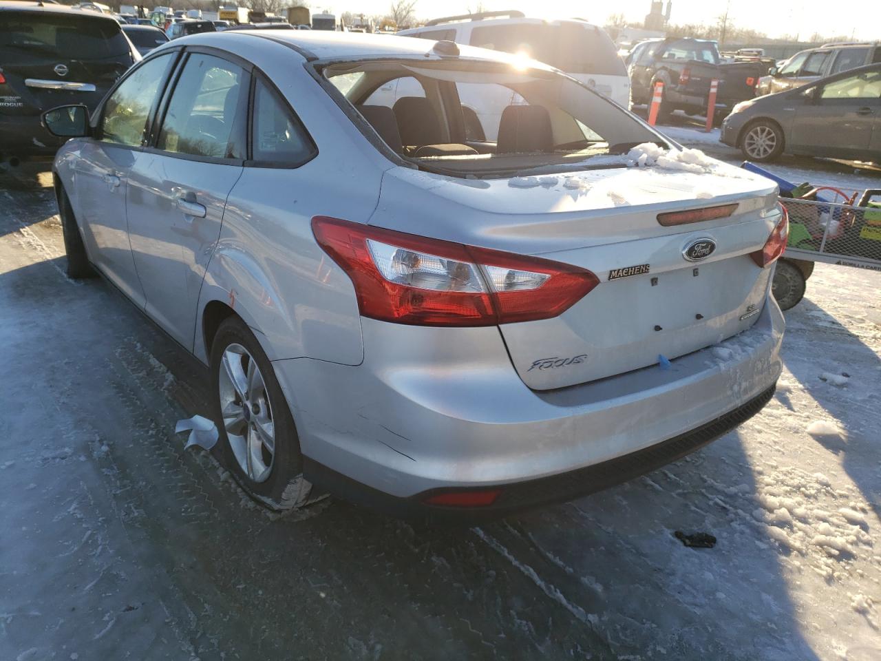 Photo 3 from auction – 2014 FORD FOCUS SE with VIN 1FADP3F24EL266043