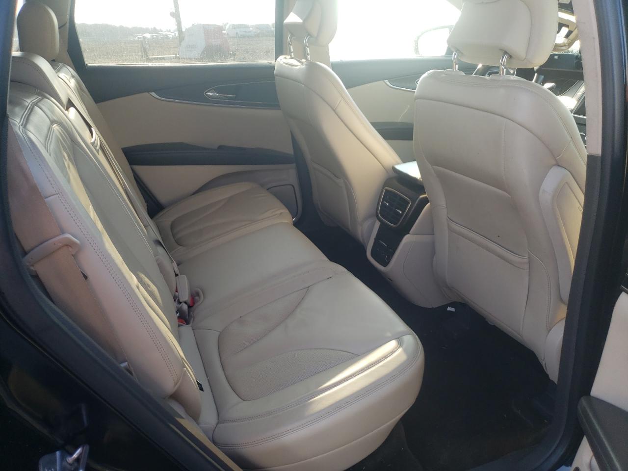 Photo 6 from auction – 2016 LINCOLN MKX SELECT with VIN 2LMTJ6KR2GBL59836