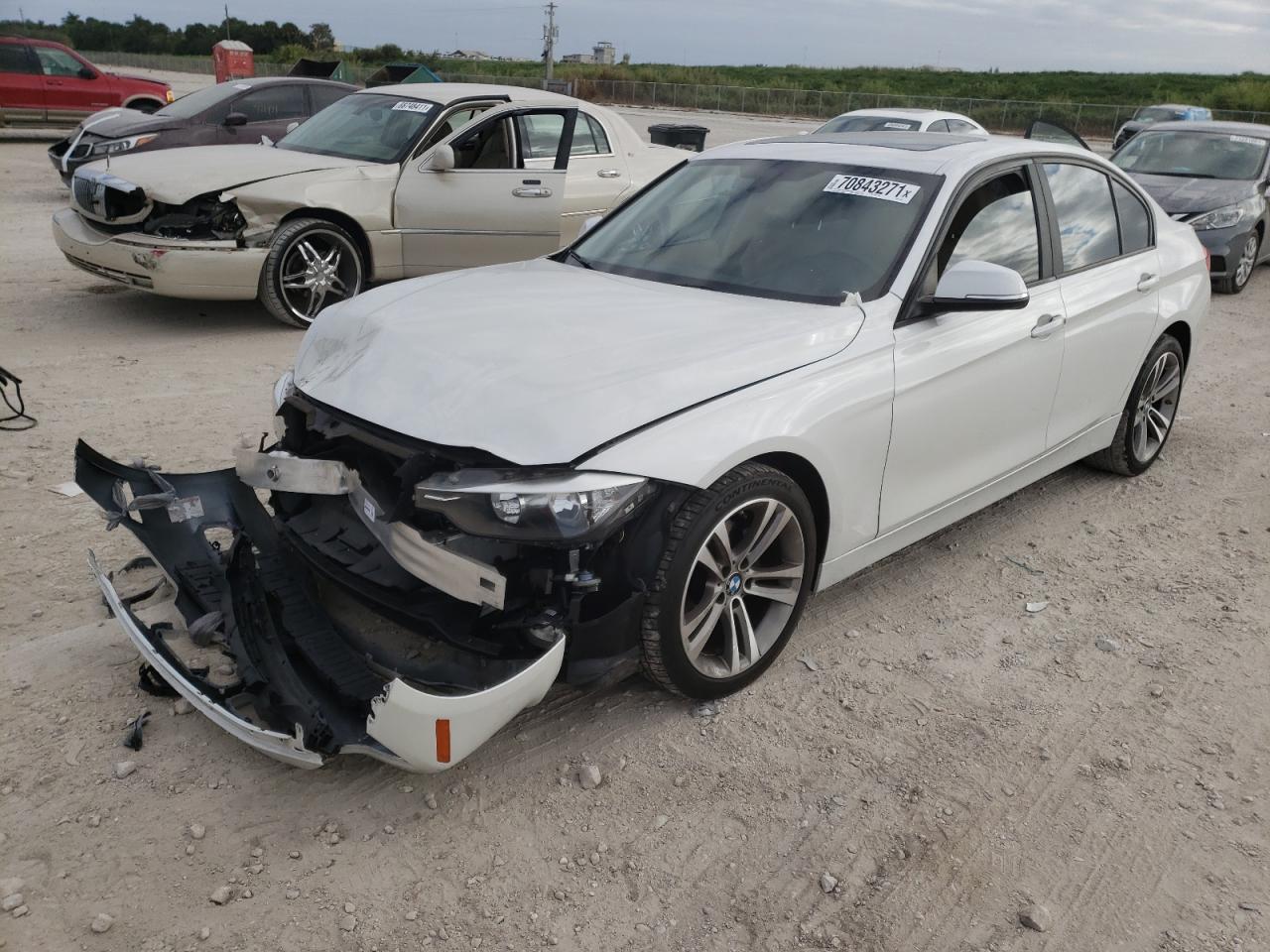 Photo 2 from auction – 2013 BMW 328 I with VIN WBA3A5C53DF356182