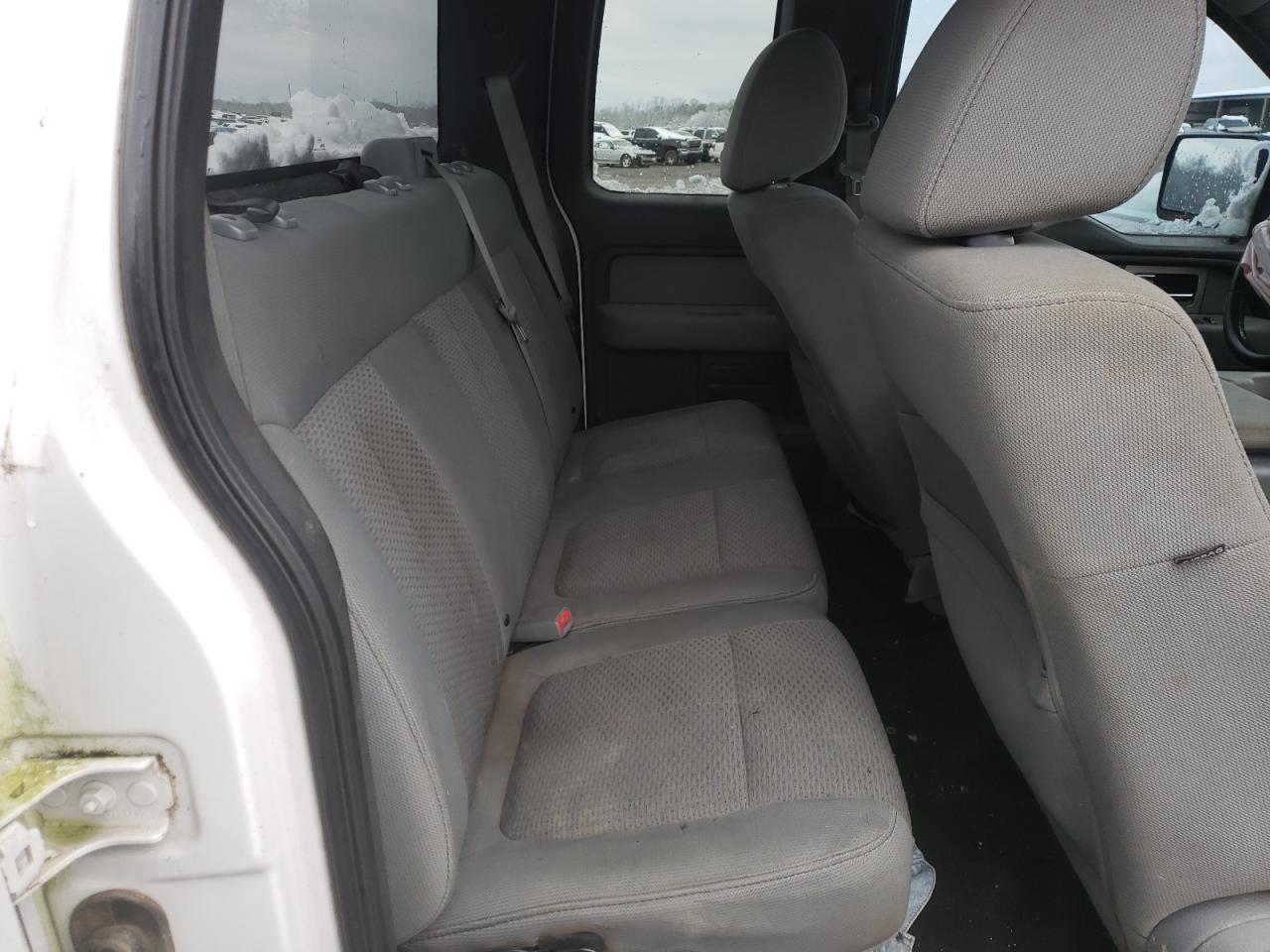 Photo 6 from auction – 2011 FORD F150 SUPER with VIN 1FTFX1EF1BKD84435