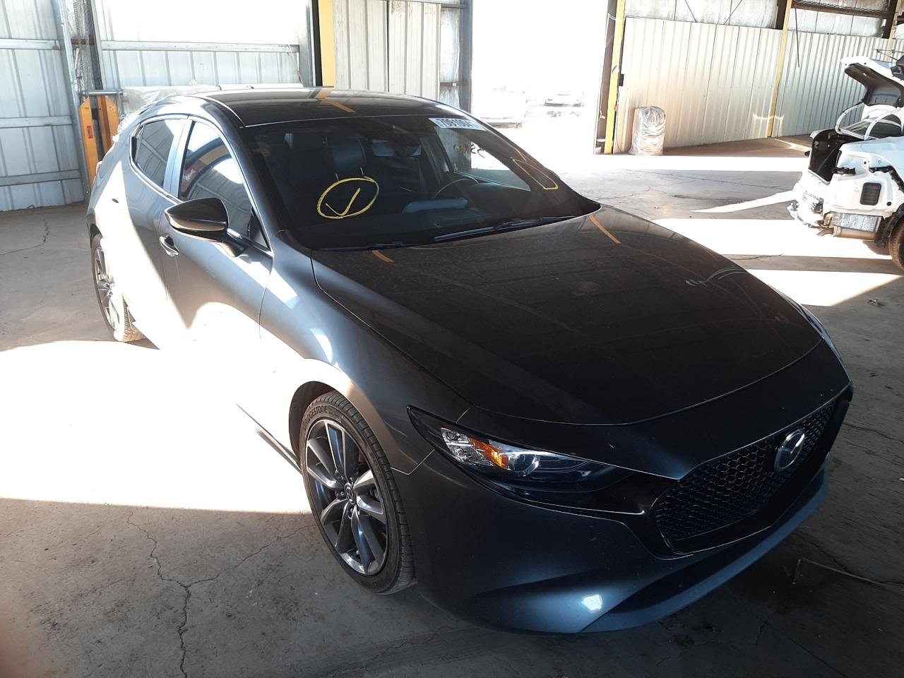 MAZDA 3 PREFERRE 2019 with VIN JM1BPAMM9K1119623 - Photo from auction