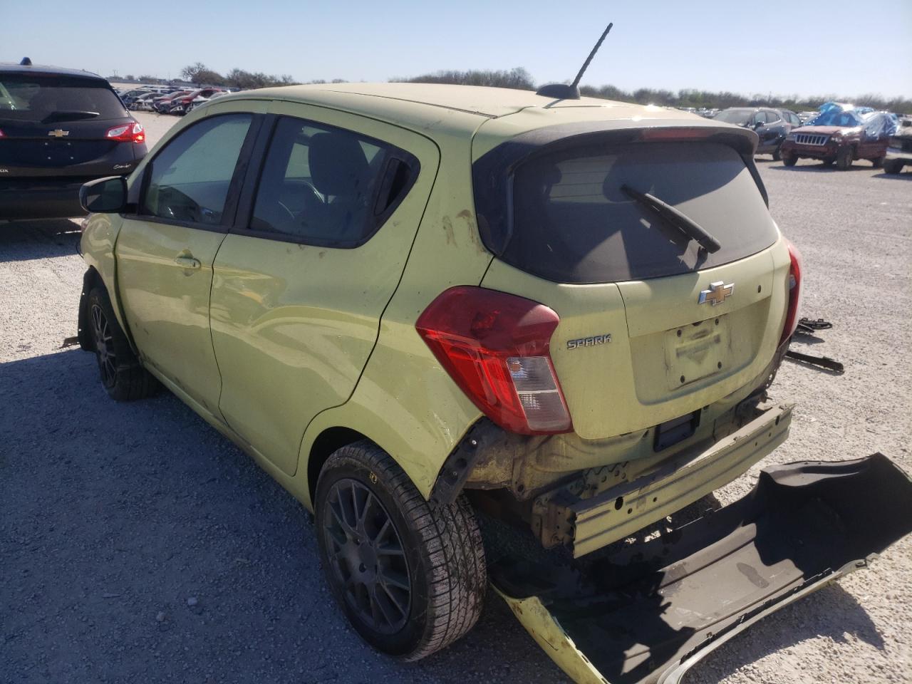Photo 3 from auction – 2017 CHEVROLET SPARK LS with VIN KL8CB6SA9HC783032