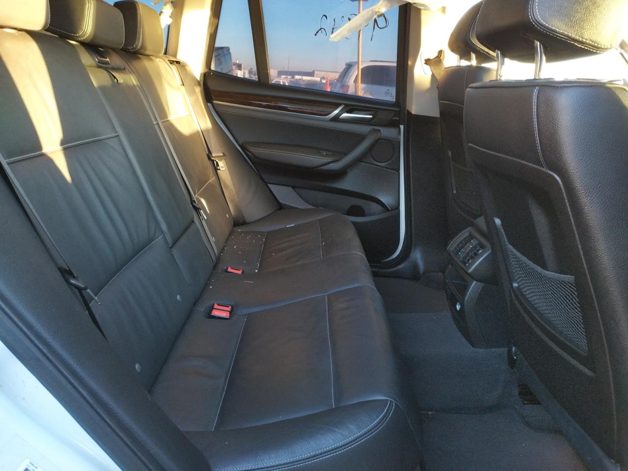 Photo 6 from auction – 2017 BMW X3 SDRIVE2 with VIN 5UXWZ7C37H0V93087