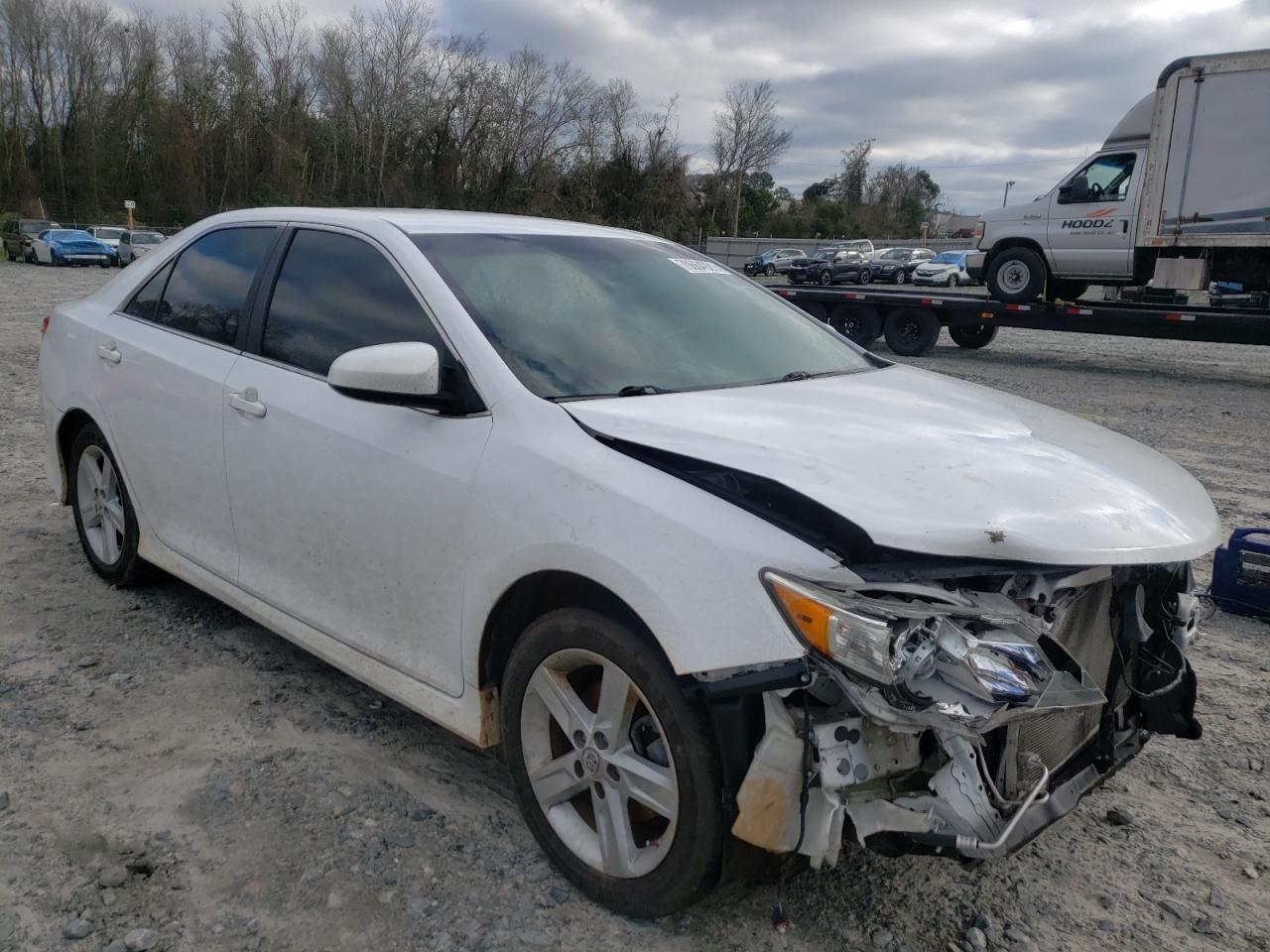 TOYOTA CAMRY L 2013 with VIN 4T1BF1FK5DU210237 - Photo from auction