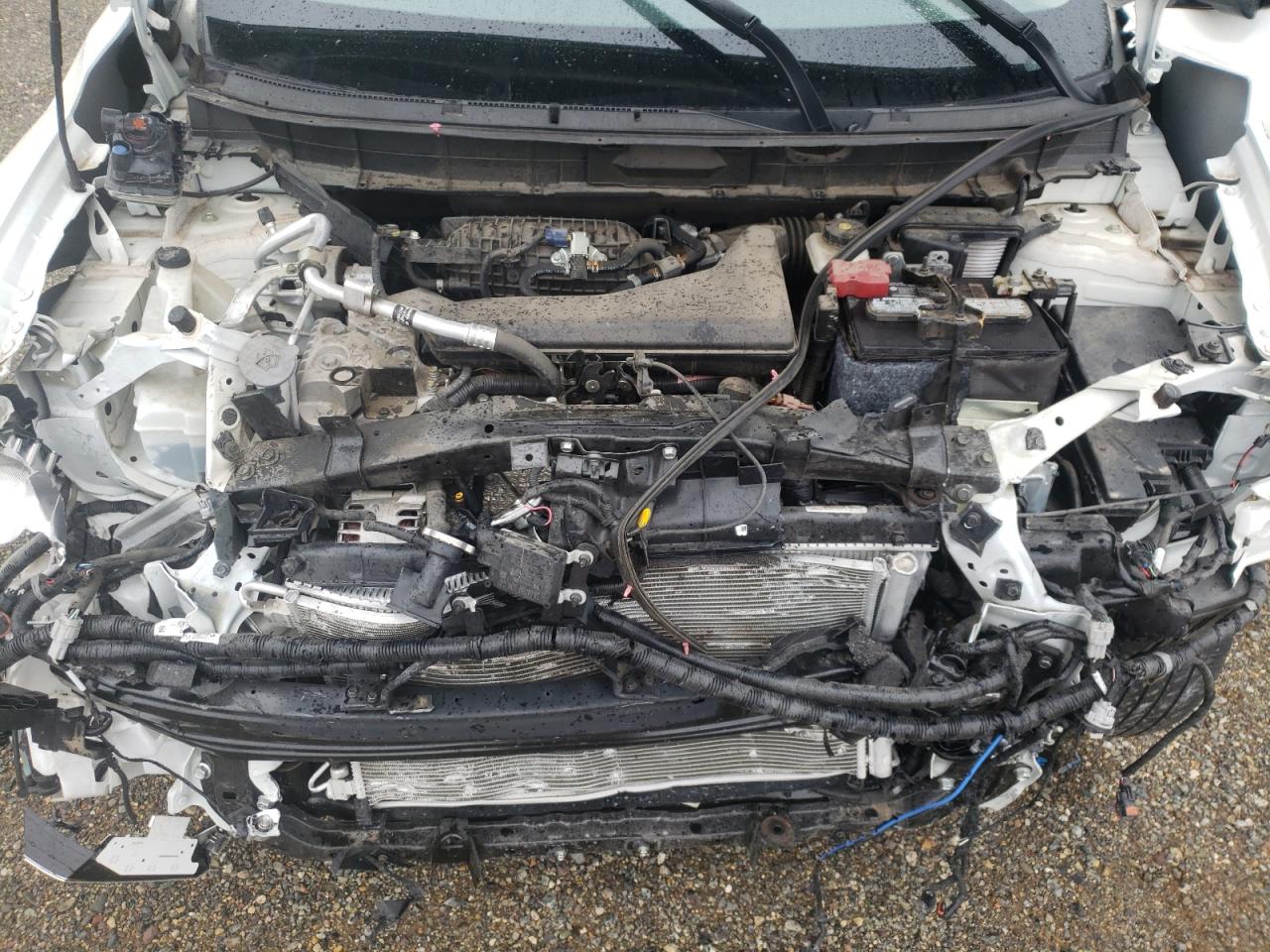 Photo 7 from auction – 2018 NISSAN ROGUE S with VIN 5N1AT2MT2JC749907
