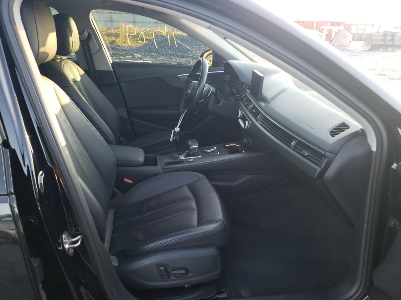 Photo 5 from auction – 2017 AUDI A4 ULTRA P with VIN WAUGMAF46HN047662