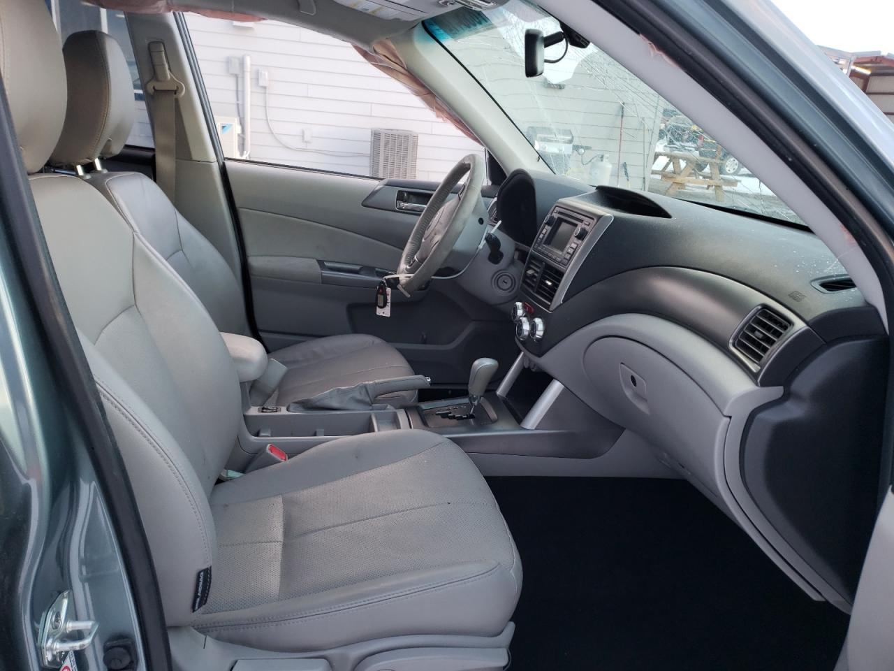 Photo 5 from auction – 2012 SUBARU FORESTER L with VIN JF2SHAEC2CH450136