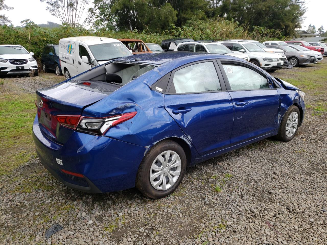 Photo 4 from auction – 2019 HYUNDAI ACCENT SE with VIN 3KPC24A33KE083912