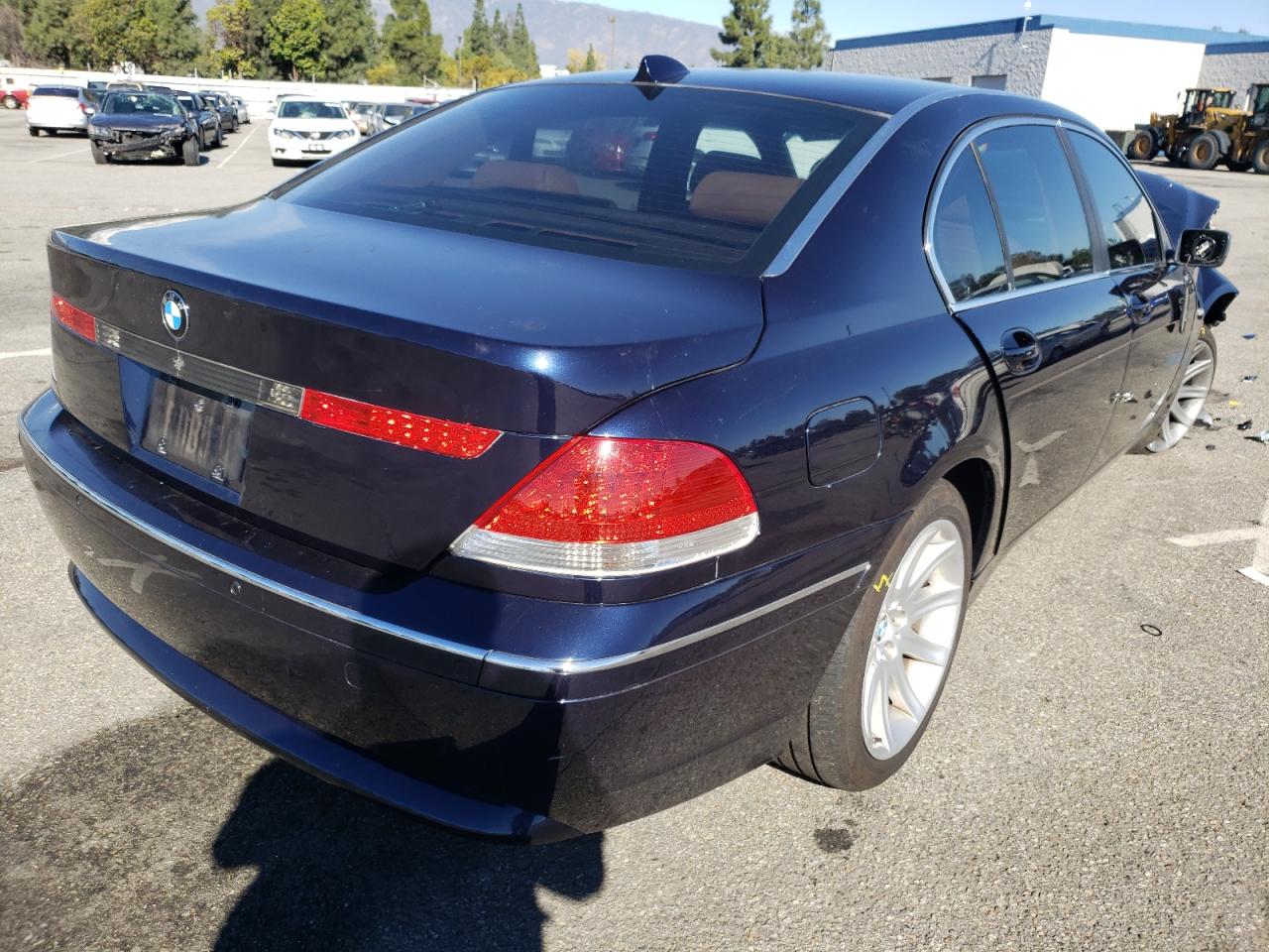 Photo 4 from auction – 2004 BMW 745 LI with VIN WBAGN63564DS52261