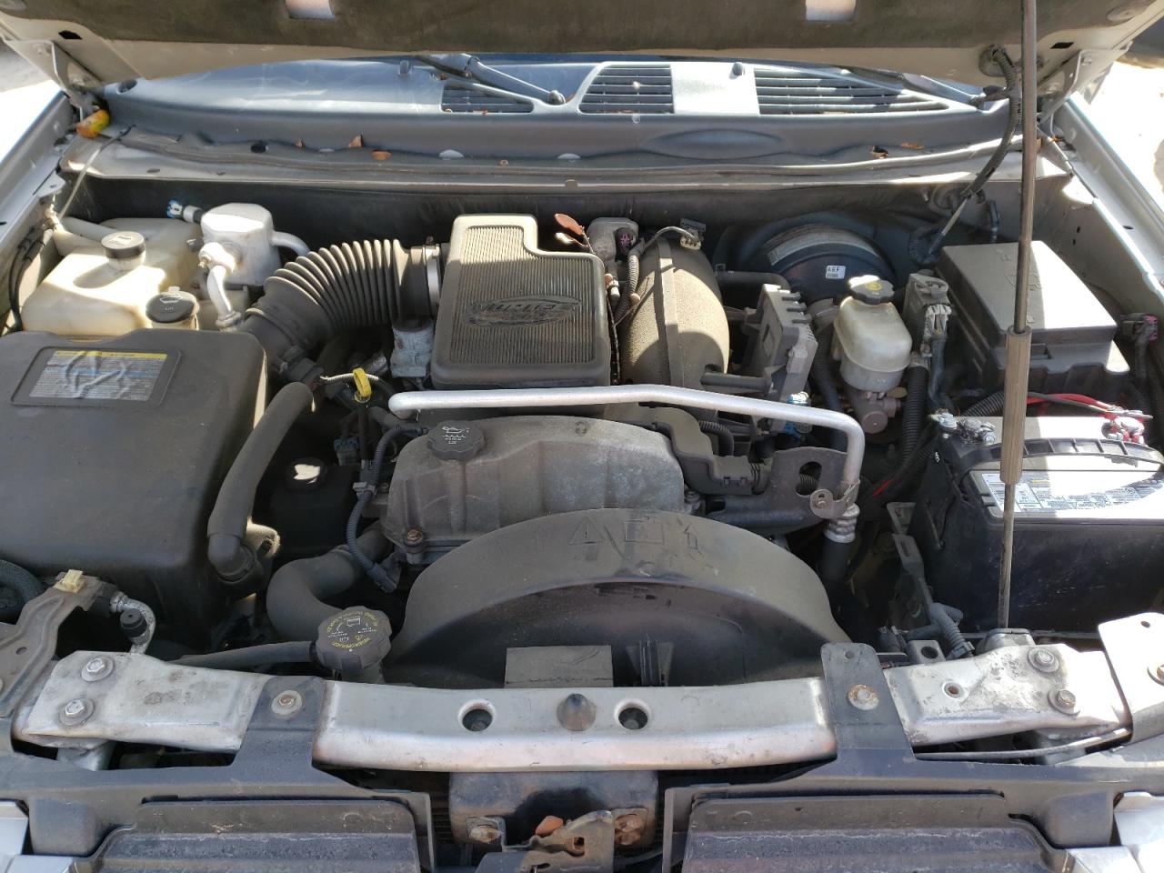 Photo 7 from auction – 2006 GMC ENVOY with VIN 1GKDT13S762335169