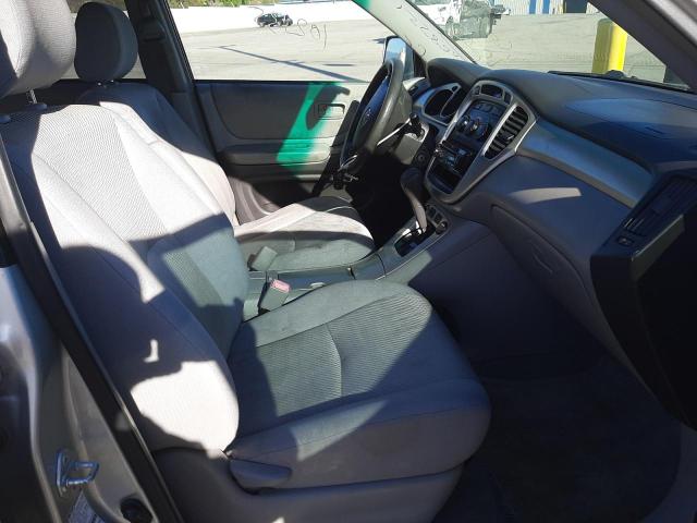 Photo 5 from auction – 2005 TOYOTA HIGHLANDER with VIN JTEEP21A550084646