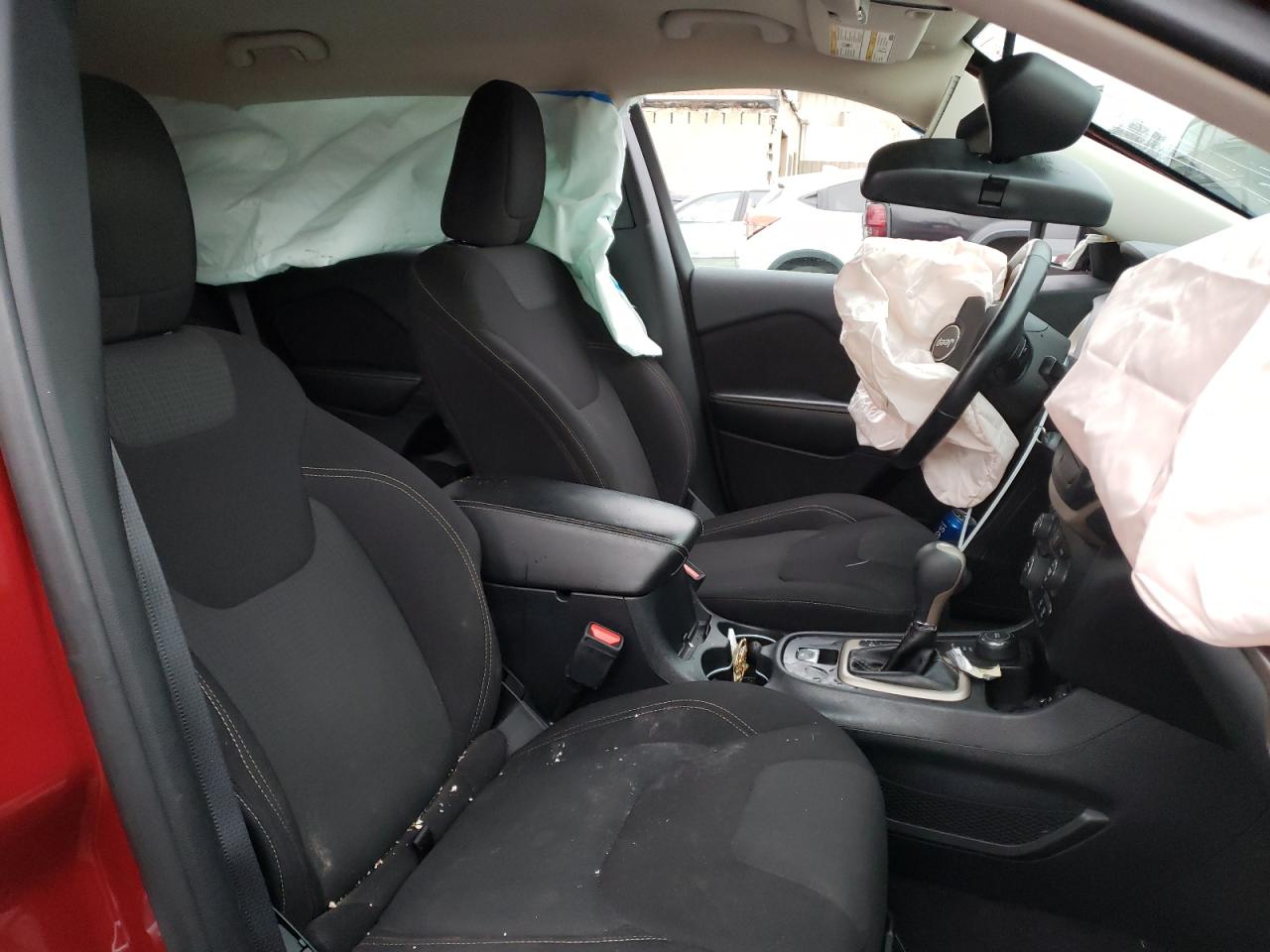 Photo 5 from auction – 2016 JEEP CHEROKEE L with VIN 1C4PJMCB8GW338205