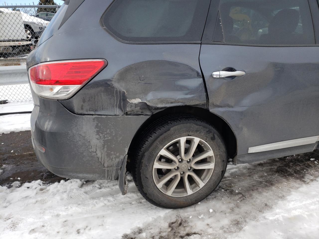 Photo 9 from auction – 2014 NISSAN PATHFINDER with VIN 5N1AR2MM7EC688521