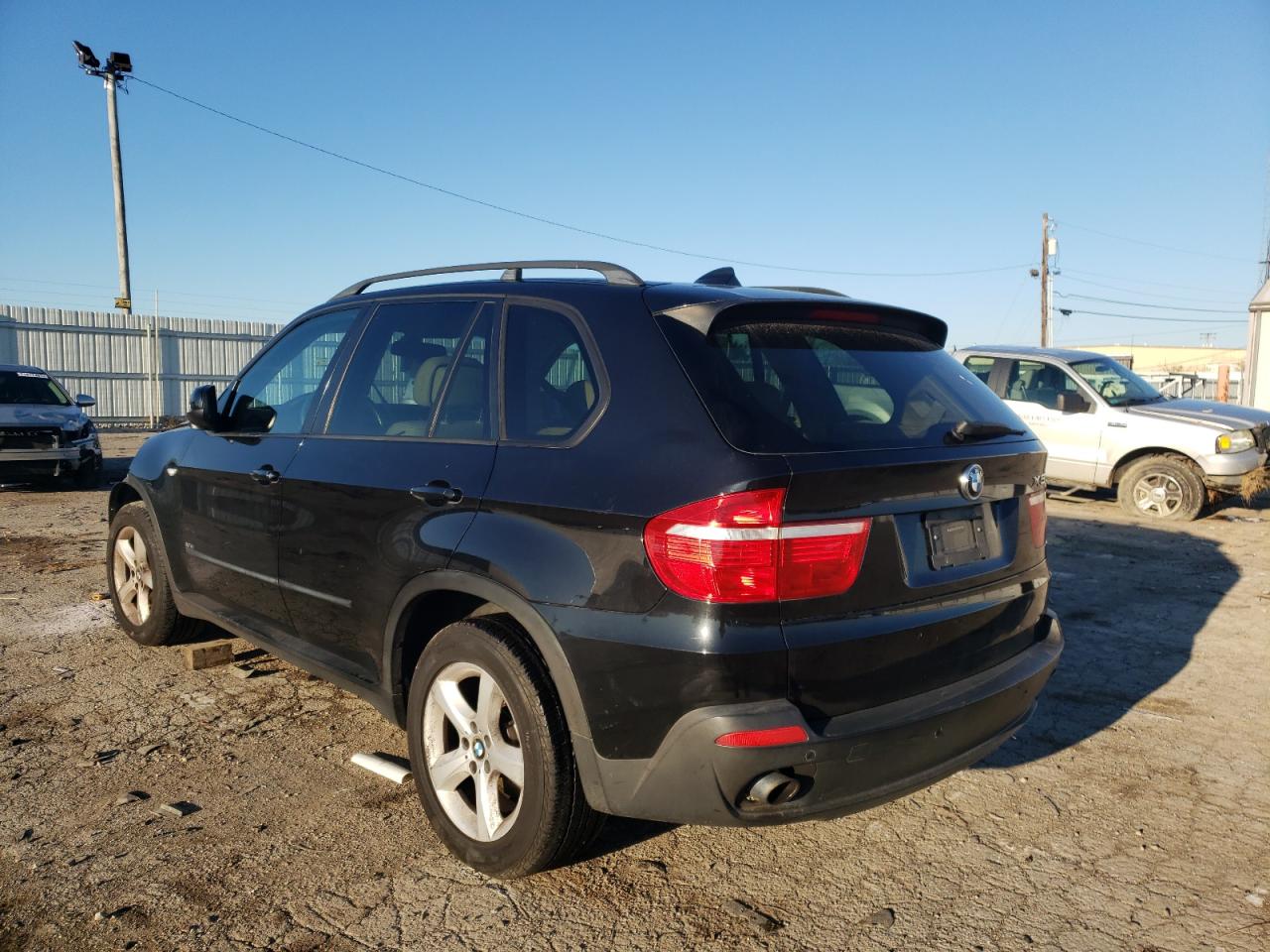 Photo 3 from auction – 2008 BMW X5 3.0I with VIN 5UXFE43588L031791
