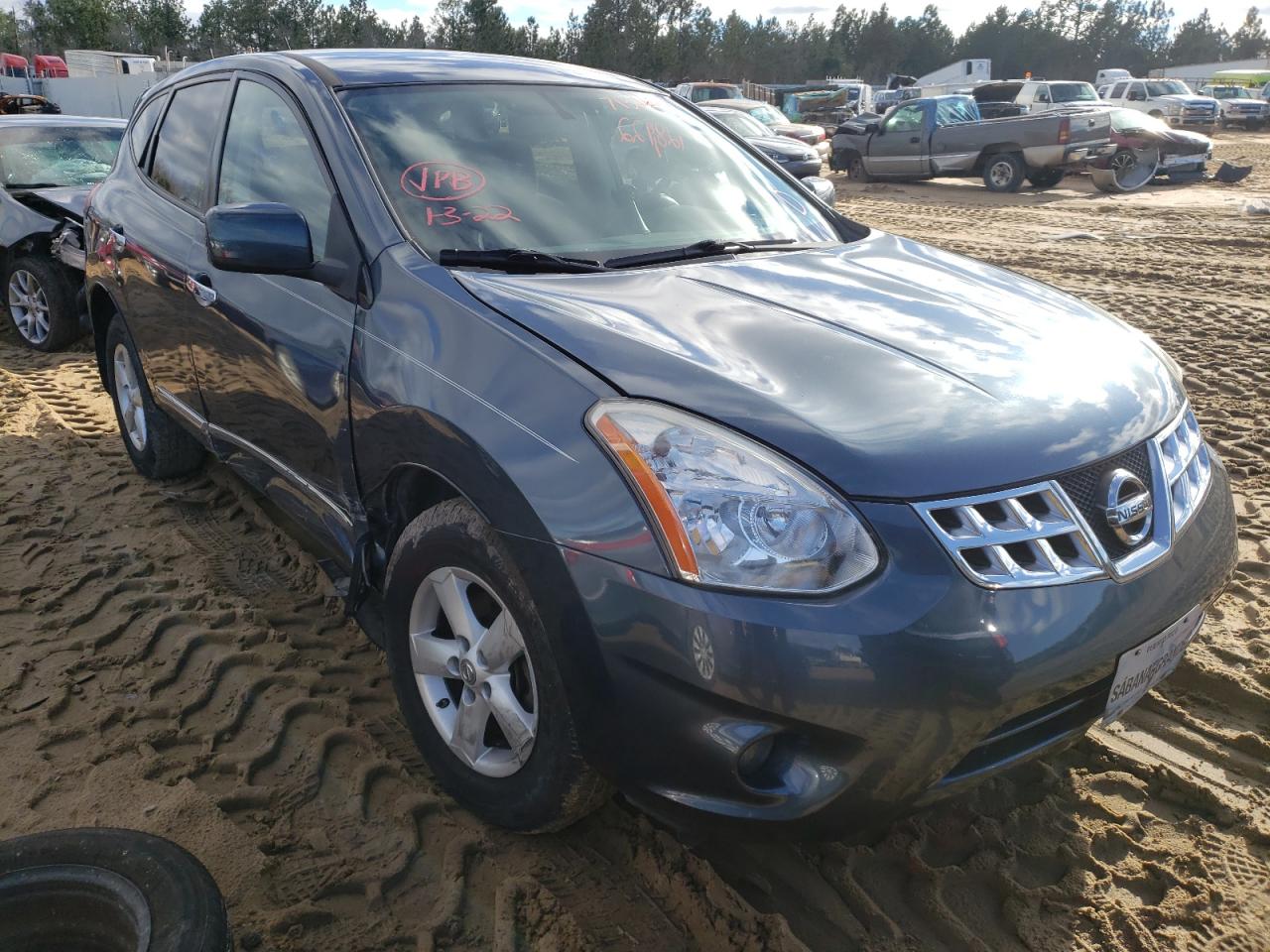 NISSAN ROGUE S 2013 with VIN JN8AS5MT2DW524919 - Photo from auction