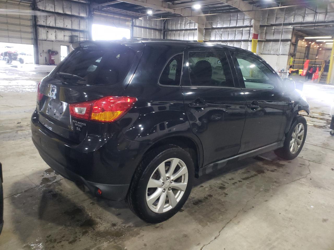 Photo 4 from auction – 2015 MITSUBISHI OUTLANDER with VIN 4A4AP3AW9FE044863