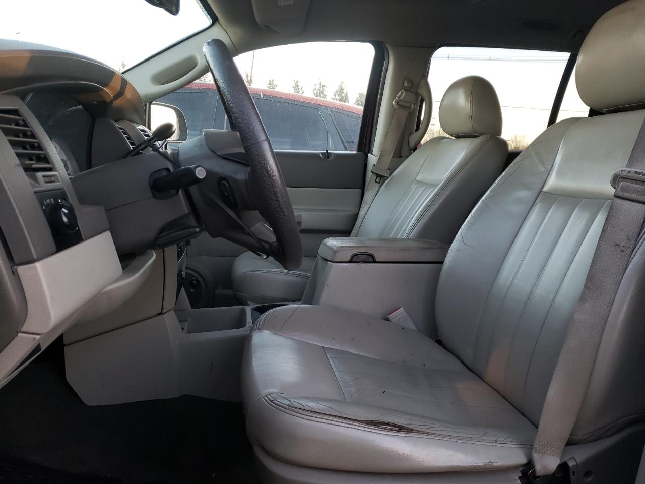 Photo 5 from auction – 2004 DODGE DURANGO LI with VIN 1D4HB58D04F147443