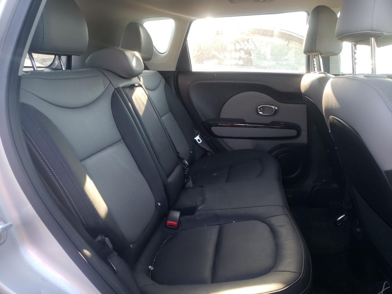 Photo 6 from auction – 2018 KIA SOUL + with VIN KNDJP3A50J7603051
