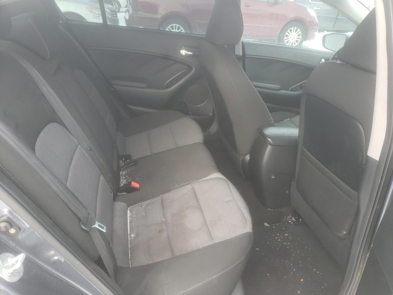 Photo 6 from auction – 2014 KIA FORTE EX with VIN KNAFX4A82E5089725